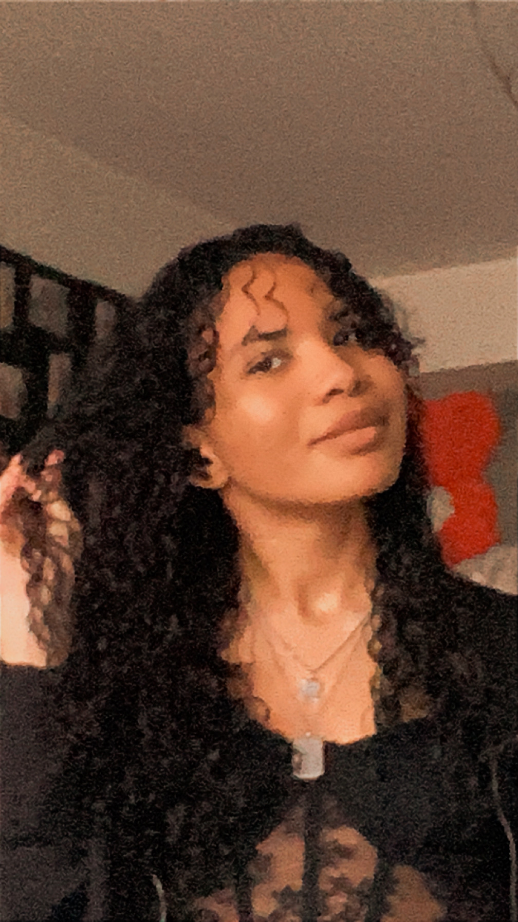 Ylona Montaigné-Priam
